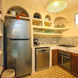 https://riad-dar-el-khir-en-centre-ville-rooftop-et-bassin.marrakeshhotelsmorocco.com